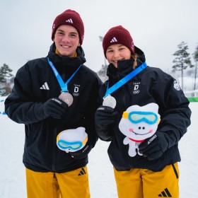 Silbermedaille für Korbinian Kübler und Marie Keudel (Quelle: Team Deutschland)