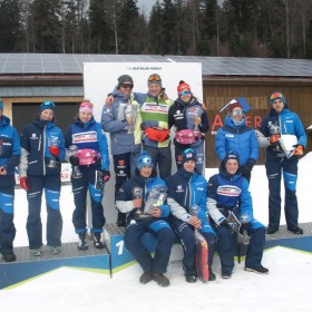 Die Chiemgauer Biathleten, die bei der Gesamtwertung auf dem Stockerl standen