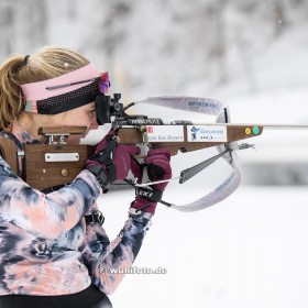 Paula Dressler siegte mit fehlerlosem Schießen im Einzel AK16 (Foto. E. Wukits)